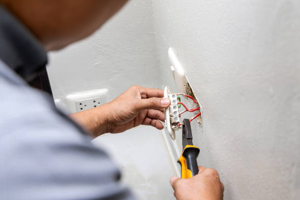 Best Electrician Near Me  in Rshfield Hills, MA